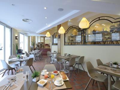 restaurant 1 - hotel mercure centre palais des papes - avignon, france
