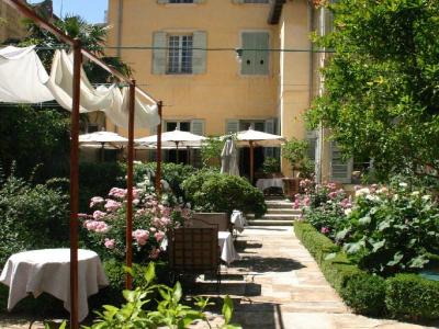 gardens - hotel la mirande - avignon, france