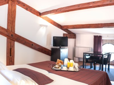 standard bedroom - hotel cloitre st louis - avignon, france