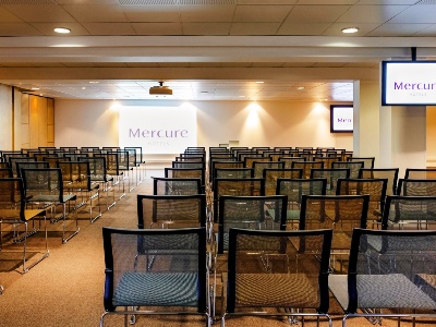 conference room - hotel mercure pont d'avignon centre - avignon, france