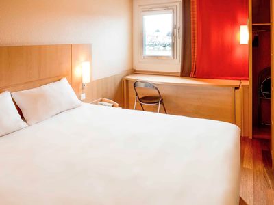 bedroom - hotel ibis bayonne centre - bayonne, france