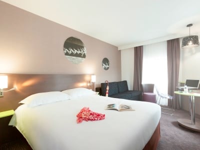 suite - hotel ibis styles beaune centre - beaune, france