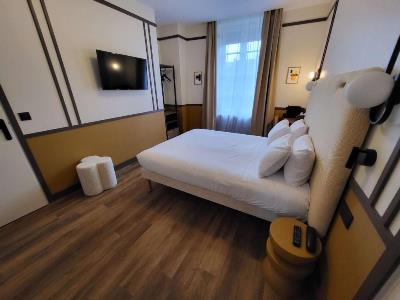 bedroom 3 - hotel best western plus au grand saint jean - beaune, france
