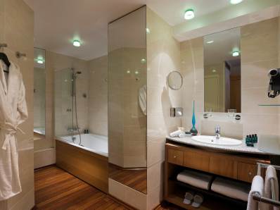 bathroom - hotel sofitel thalassa miramar - biarritz, france
