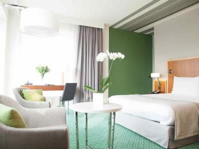 bedroom 1 - hotel radisson blu - biarritz, france