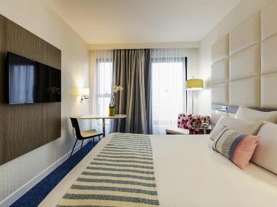 bedroom 1 - hotel mercure le president biarritz centre - biarritz, france