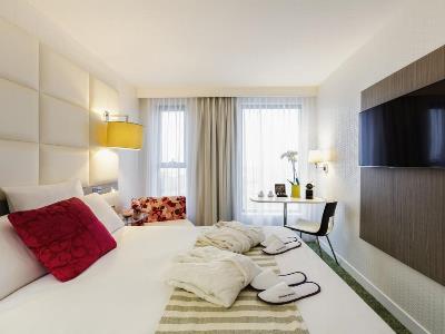 bedroom 2 - hotel mercure le president biarritz centre - biarritz, france