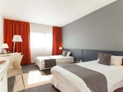 bedroom 1 - hotel villa bellagio blois - blois, france