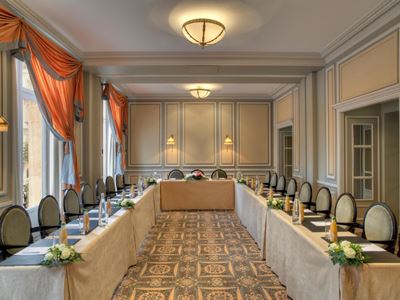 conference room - hotel intercontinental bordeaux-le grand - bordeaux, france