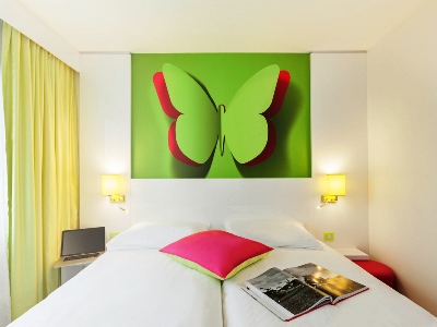 bedroom 2 - hotel ibis styles bordeaux saint medard - bordeaux, france