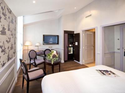 bedroom 2 - hotel de seze - bordeaux, france