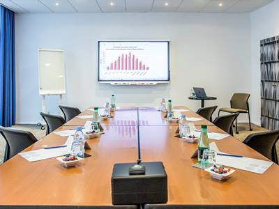 conference room - hotel novotel bourges - bourges, france