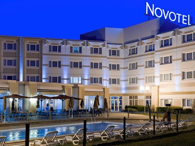 exterior view - hotel novotel bourges - bourges, france