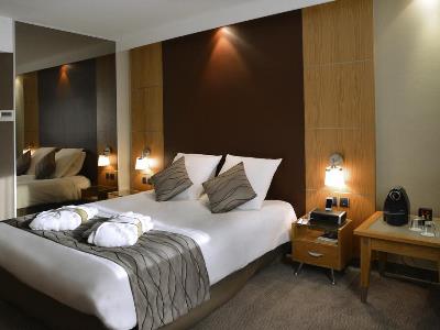 bedroom 2 - hotel mercure caen centre port de plaisance - caen, france