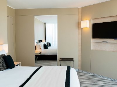 bedroom 4 - hotel jw marriott - cannes, france