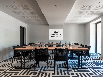 conference room - hotel hotel du roi by sowell collection - carcassonne, france