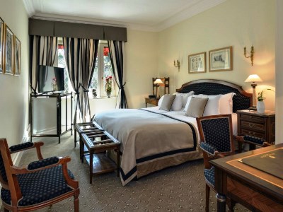 bedroom 1 - hotel hotel de la cite carcassonne-mgallery - carcassonne, france