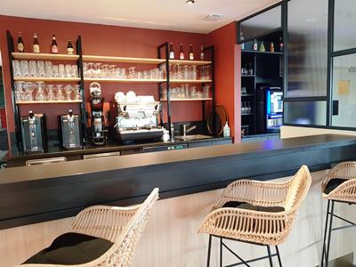 bar - hotel kyriad carcassonne - aeroport - carcassonne, france