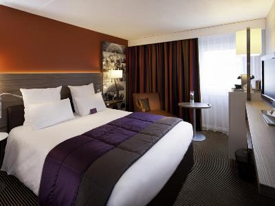 bedroom - hotel mercure chambery centre - chambery, france