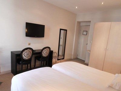 bedroom - hotel richemond - chamonix, france