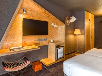 bedroom 1 - hotel le refuge des aiglons - chamonix, france
