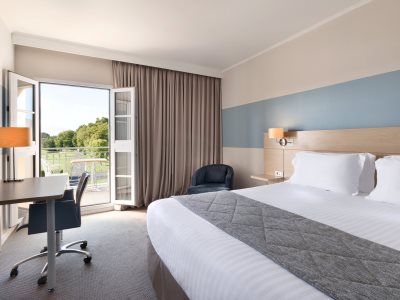 bedroom 1 - hotel mercure chantilly resort - chantilly, france