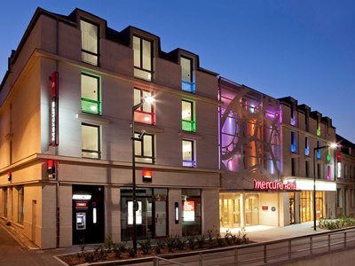 exterior view - hotel mercure chartres centre cathedrale - chartres, france