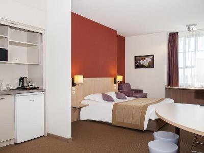 bedroom 6 - hotel best western plus colbert - chateauroux, france