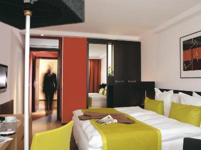 bedroom 5 - hotel grand hotel bristol colmar - colmar, france