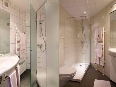 bathroom 1 - hotel turenne - colmar, france