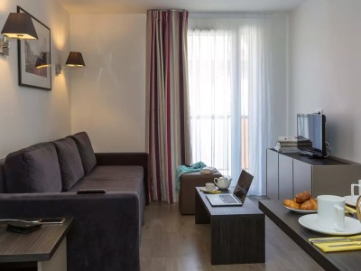 bedroom 2 - hotel appart'hotel odalys la rose d'argent - colmar, france