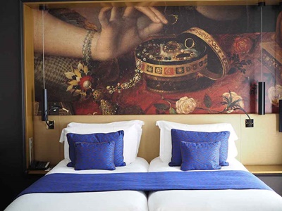 bedroom 3 - hotel grand la cloche - dijon, france