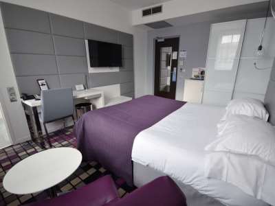 bedroom 6 - hotel kyriad prestige dijon centre - dijon, france
