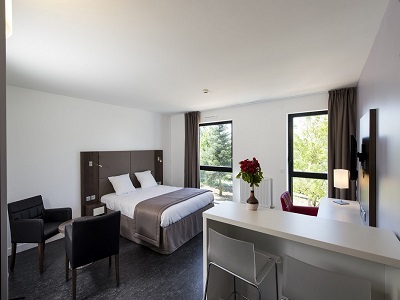 bedroom - hotel adonis dijon maison internationale - dijon, france