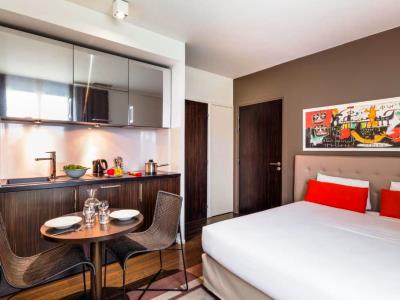 bedroom - hotel aparthotel adagio grenoble centre - grenoble, france