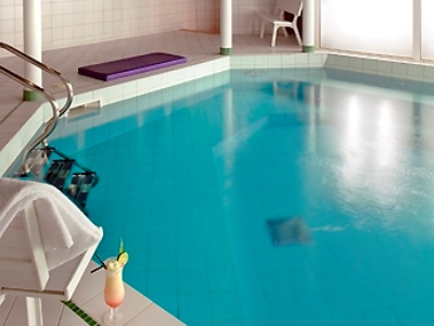 indoor pool - hotel mercure grenoble centre president - grenoble, france