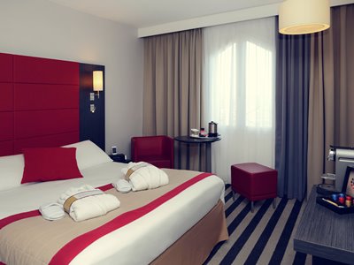 bedroom 2 - hotel mercure honfleur - honfleur, france