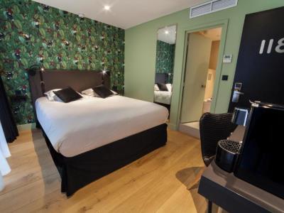 bedroom - hotel la valiz - lille, france