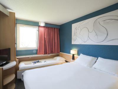 bedroom - hotel ibis limoges nord - limoges, france