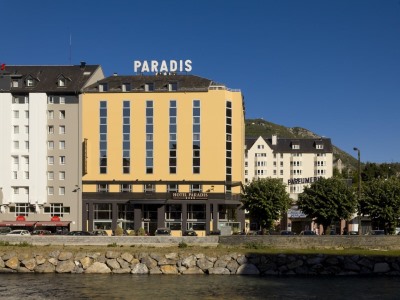 exterior view - hotel paradis - lourdes, france