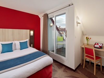 bedroom 3 - hotel roissy - lourdes, france