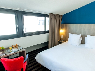 bedroom 2 - hotel panorama - lourdes, france