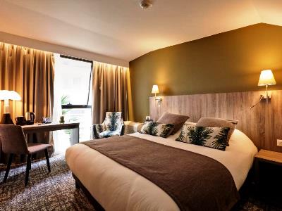 bedroom 3 - hotel best western crequi lyon part dieu - lyon, france
