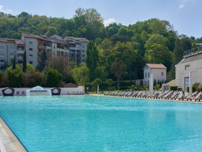 outdoor pool - hotel lyon metropole by arteloge - lyon, france