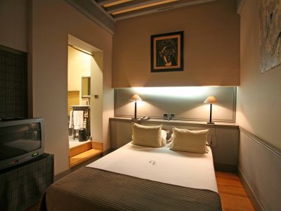 bedroom - hotel cour des loges - lyon, france