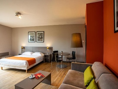 bedroom 1 - hotel adonis lyon dock ouest - lyon, france