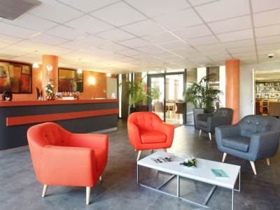 lobby - hotel appart'hotel odalys bioparc - lyon, france