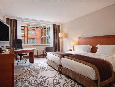 deluxe room 2 - hotel marriott lyon cite internationale - lyon, france