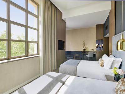 bedroom 2 - hotel intercontinental lyon - hotel dieu - lyon, france