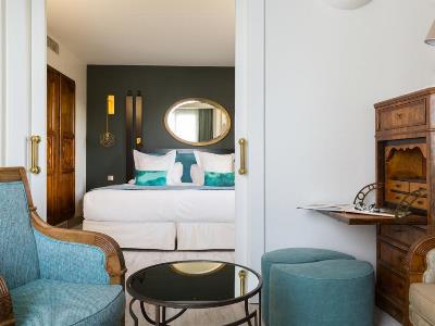 bedroom 1 - hotel grand hotel beauvau - marseille, france